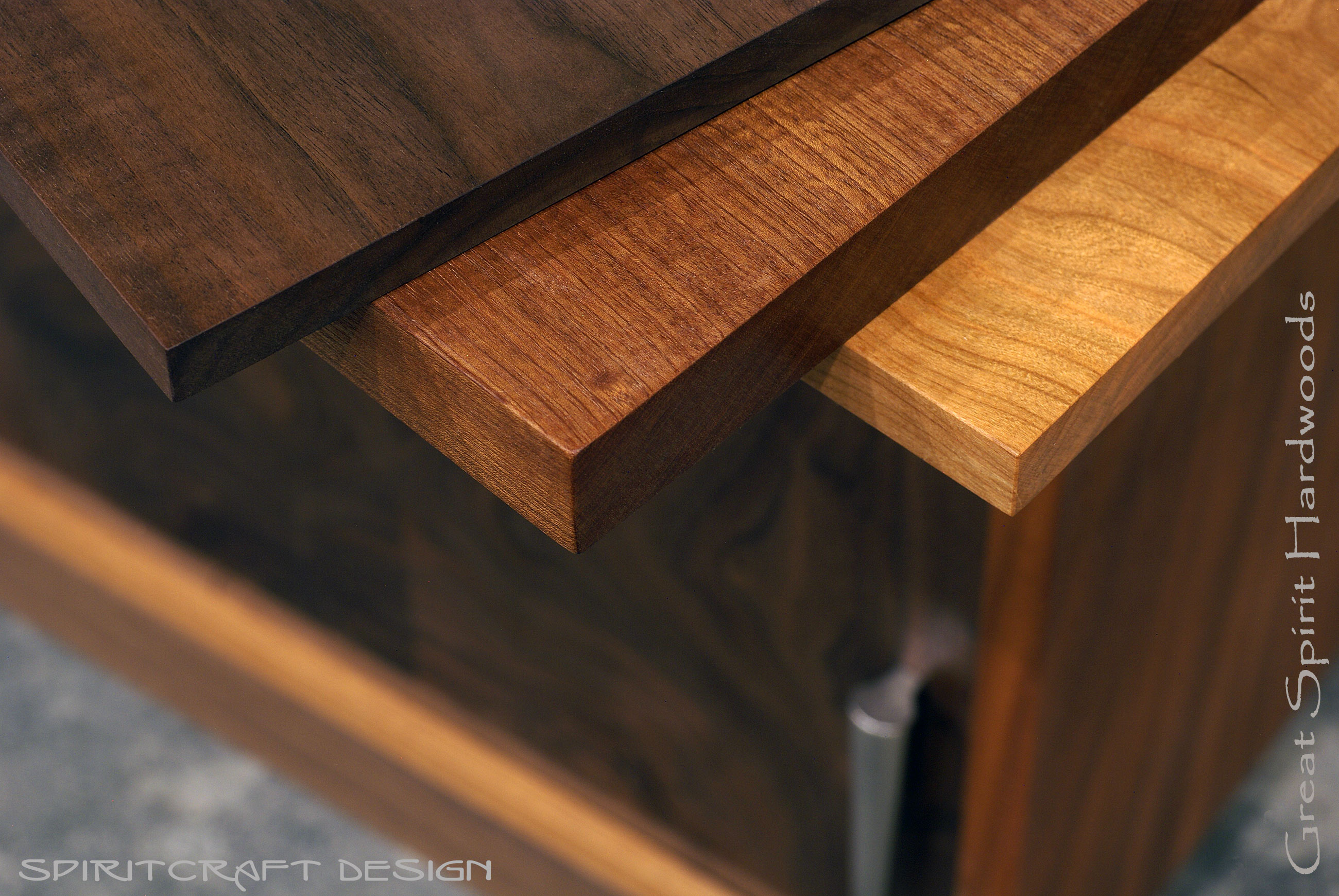 Custom solid wood table tops, dining and restaurant